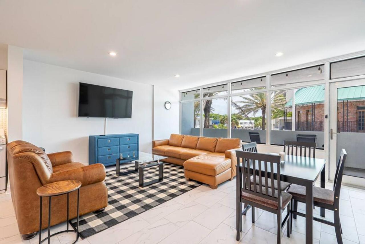 The Purple Pelican Beachfront With Ocean Balcony Unit 3 Форт Лодърдейл Екстериор снимка