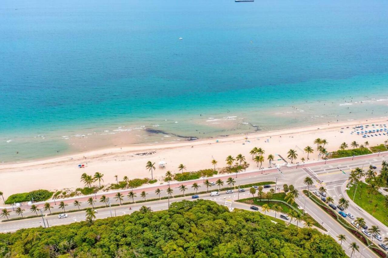 The Purple Pelican Beachfront With Ocean Balcony Unit 3 Форт Лодърдейл Екстериор снимка